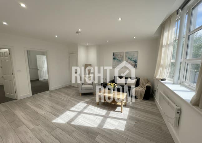 2 Bed Flat and 1 Bed Flat | Woolston SO19 | Ready  Main Photo