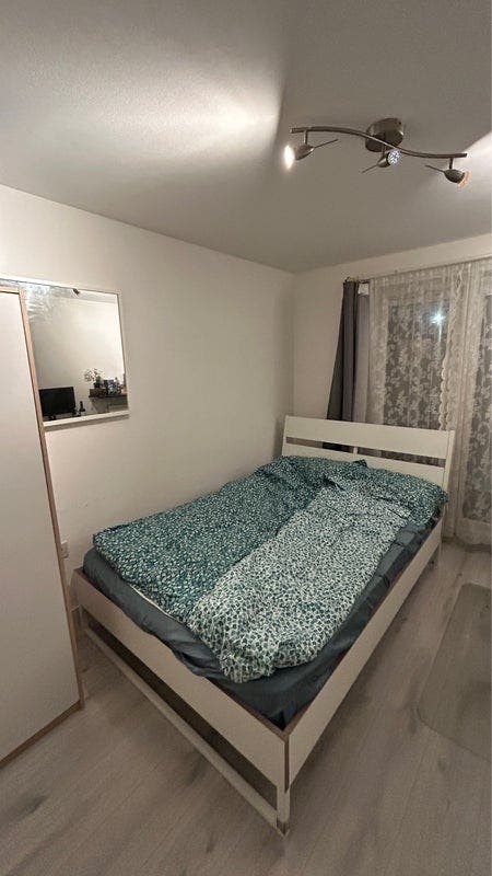 🔥 Double Ensuite in Woolwich with private balcony Main Photo