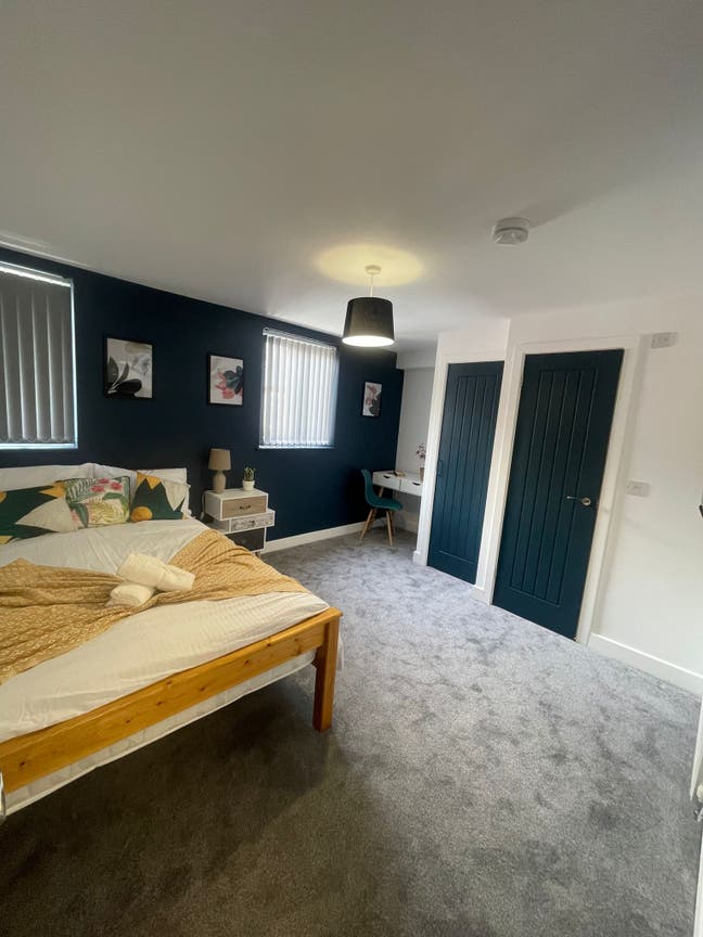 Stunning En-Suite CV2🏡 Bills Inc🔥 No Dep‼️ Main Photo