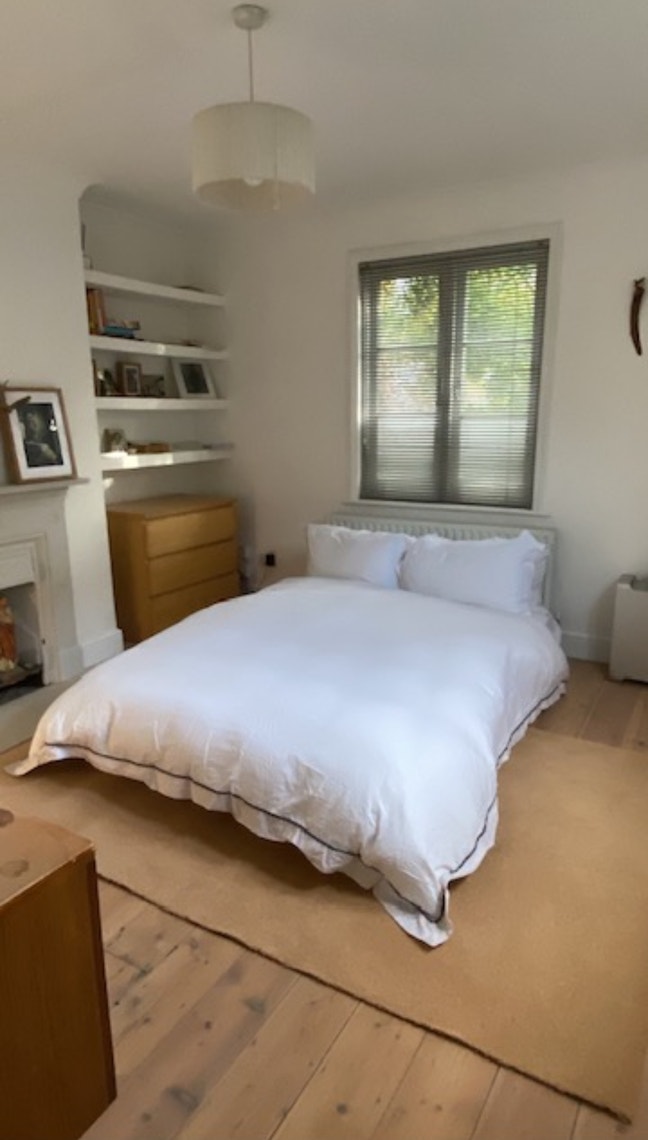 Bright & Spacious Double Room Leyton Home  Main Photo