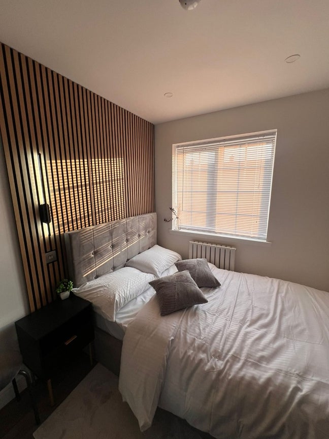 Single Room  (with a Double Bed) in premium HMO Main Photo