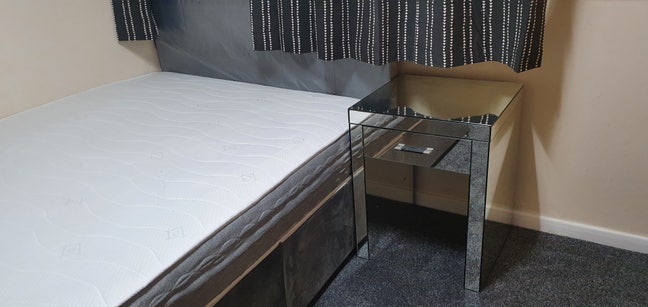 Luxury spacious double rooms available Main Photo