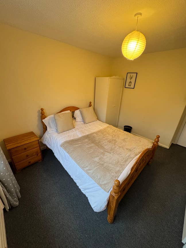 Bright & Spacious Rooms – 7 min Walk to Seven Sist Main Photo