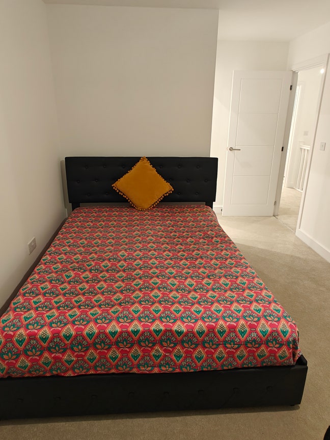 A separate room with all basic amenities. Main Photo