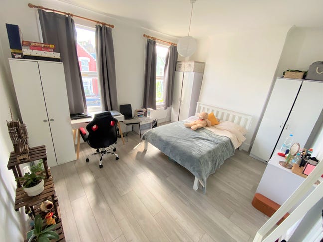 Double Room Available In Finsbury Park N4 *.* Main Photo