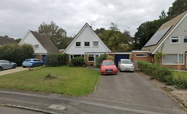 Looking for housemates for house in Wises Firs Main Photo