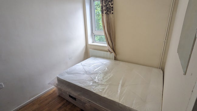 Double Rm in Canarywharf Deposit &pound;350Only Main Photo