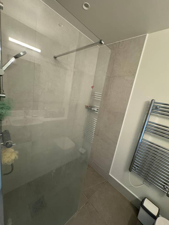 Newly Built Double Bedroom Available Main Photo