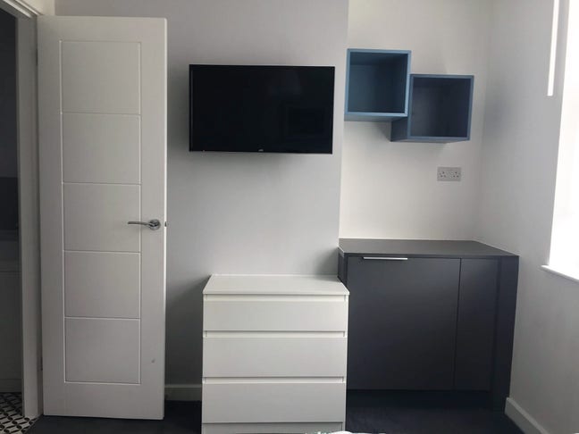 🧡 Great Home Share - Station Road Main Photo