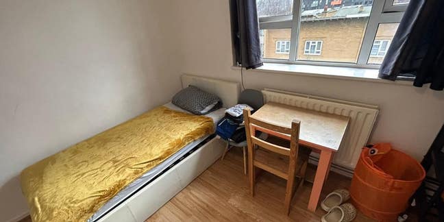 Fantastic 2 Bedroom Flat in Stepney Green Main Photo
