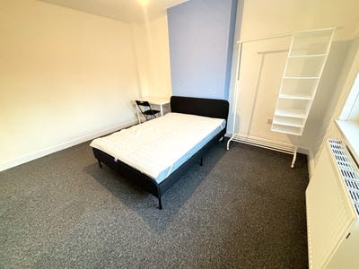 Deposit Payment Plan! West Bromwich Heaven Main Photo
