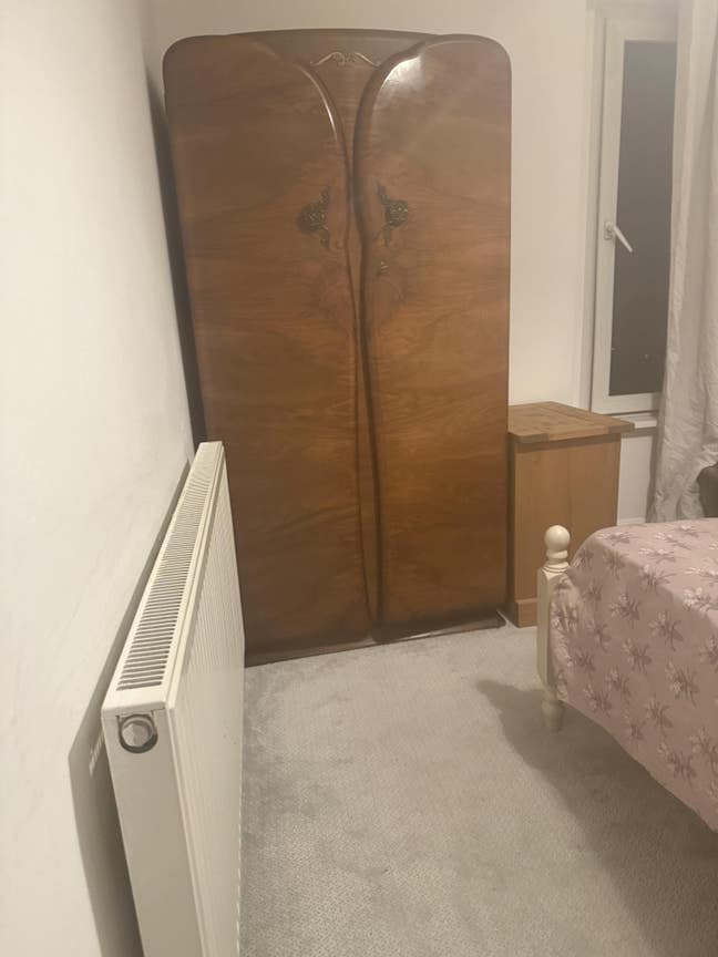 If you like contact  Main Photo