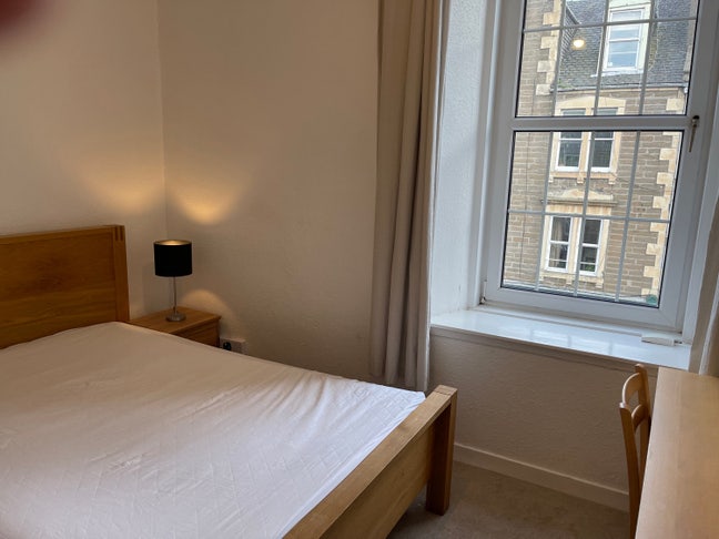 Double Room,Quiet Flat,Perth Road, 10 min from Uni Main Photo