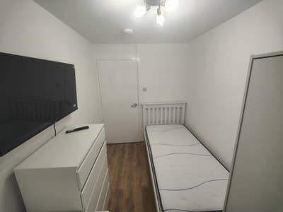 Beatifull room to rent Main Photo