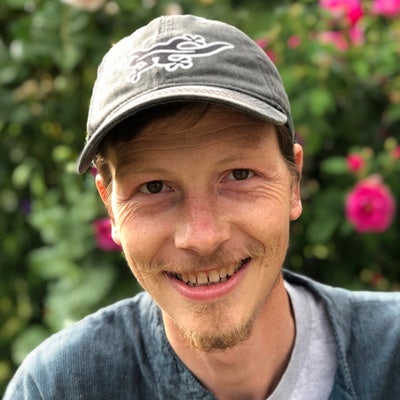 Room/1 bed flat wanted  Main Photo