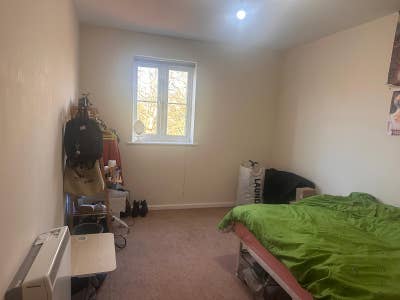Double bedroom available to rent immediately  Main Photo