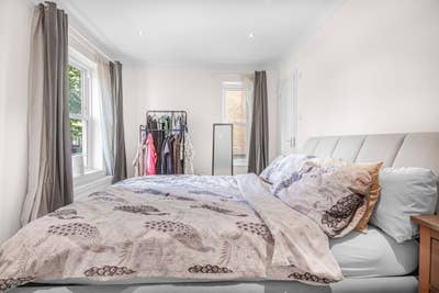 Gorgeous double room near central London Main Photo