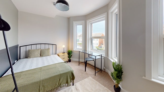 Stylish En-suite loft rooms. 2 wk Rent free! 🎄🎅🏻 Main Photo