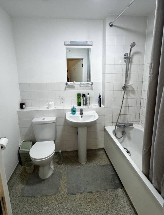 Brand new bedroom in Peabody new building  Main Photo