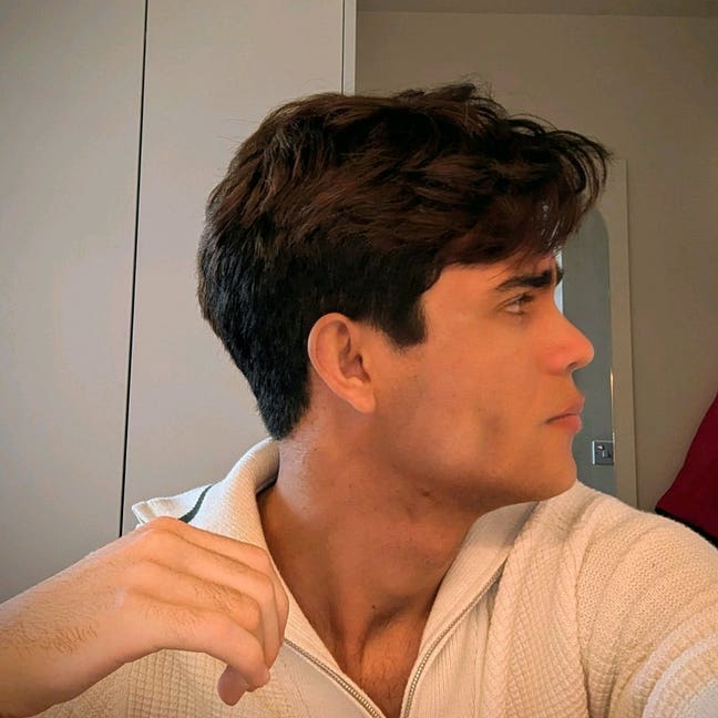 Looking for a brotherhouse 💪 Main Photo