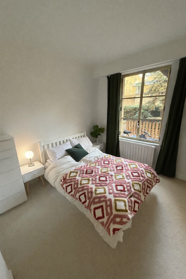 SHORT LET | 1 Bed in Zone 1| Single occupancy  Main Photo