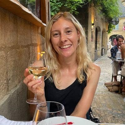 Looking for room in homely 2 bed flat :) Main Photo