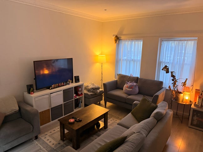 Large double room in Stepney Green with garden Main Photo