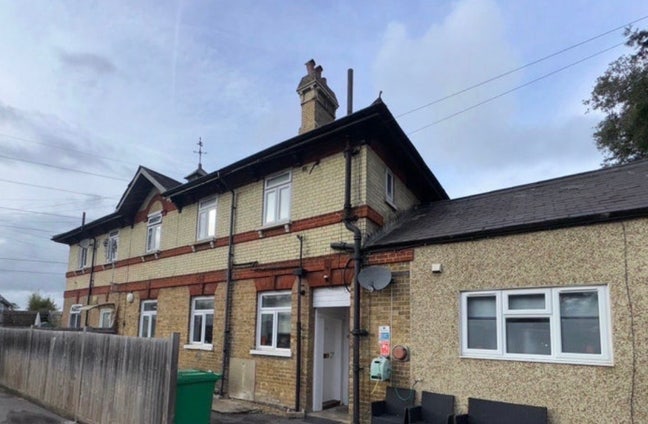 1st Floor one bedroom flat to rent  Main Photo