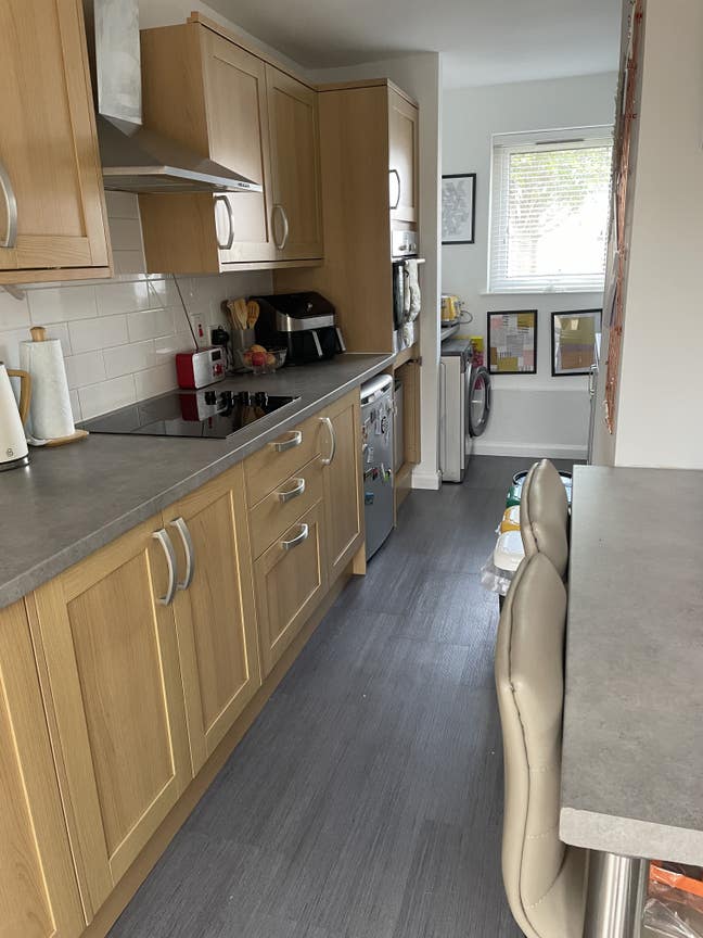 Double room available for single occupancy  Main Photo