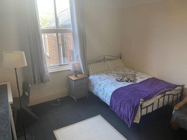 2 Double Rooms are available to rent at Derby DE1 Main Photo