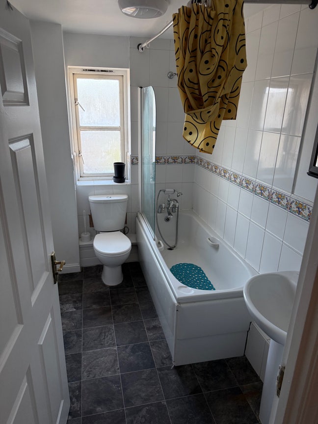 1 double bedroom for Rent Main Photo