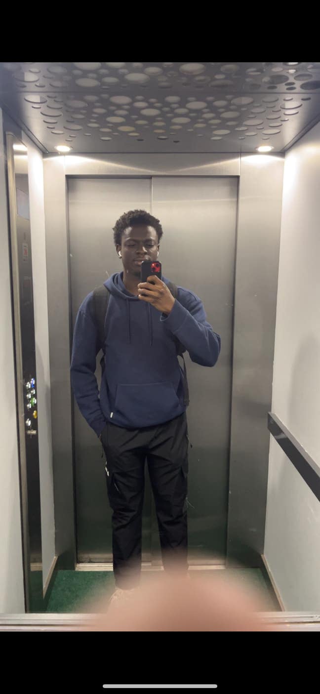 Tidy & Sociable Person Looking for a Room / Apartm Main Photo