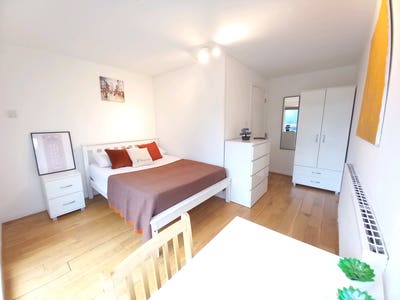 🌟Modern Double Room–Low Deposit – Ealing(W5)🌟 Main Photo