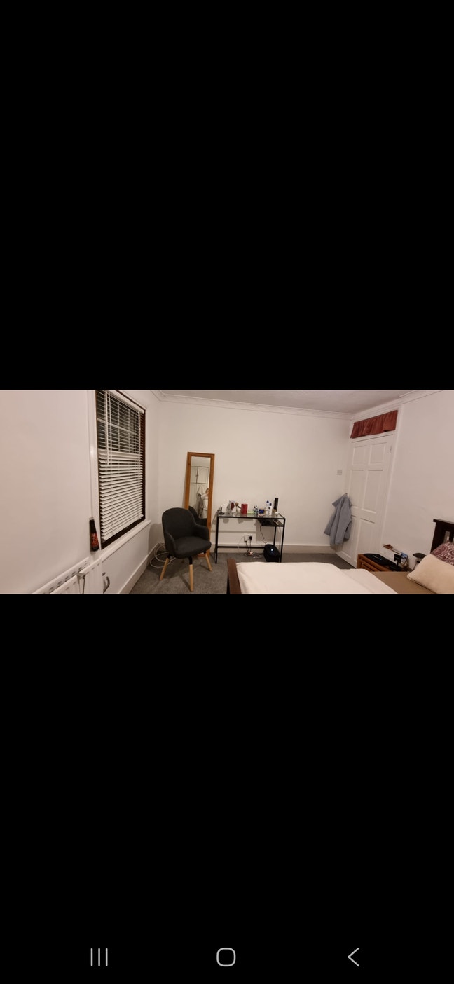 1 double room available in house share Main Photo