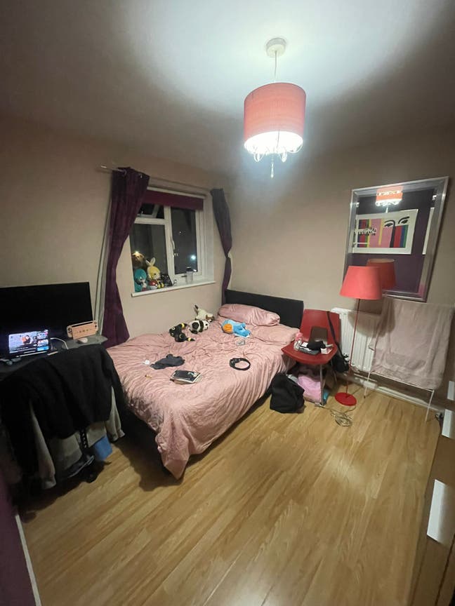 Double Room Near Elephant & Castle Bills Included Main Photo