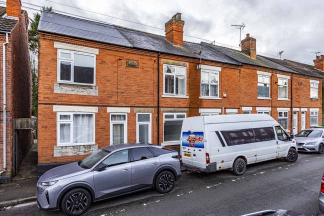 *New to the Market* Lime Street Main Photo