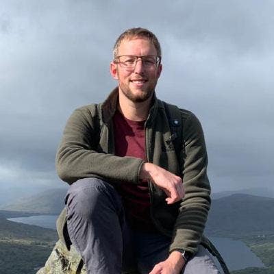 I am a professional male aged 38. I am lookin... Main Photo