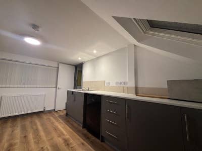 Studio Flats to Rent  Main Photo