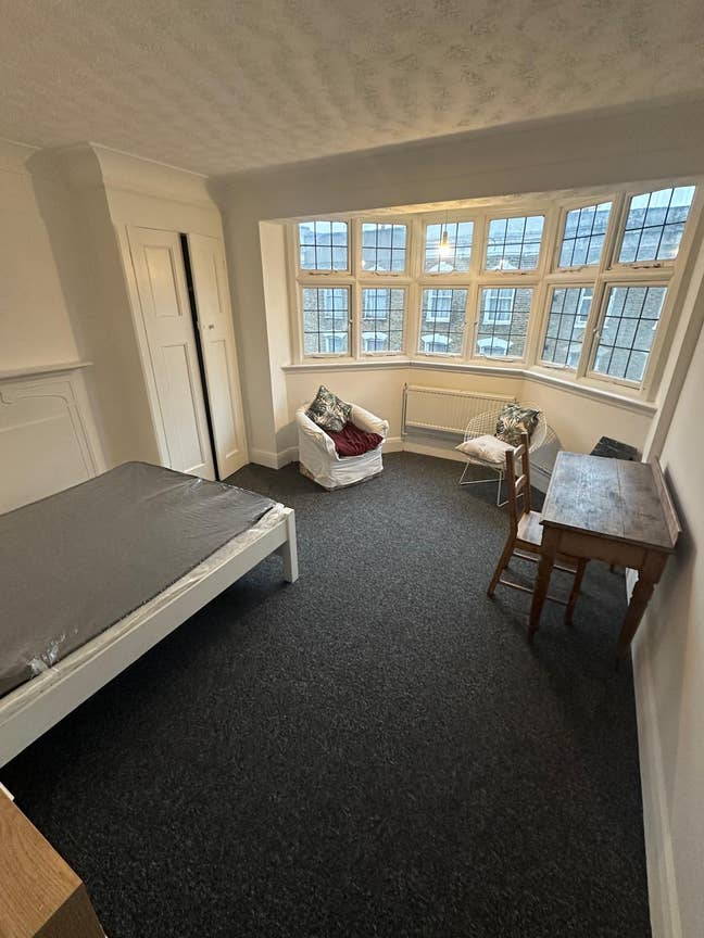 Big Double Rooms Main Photo