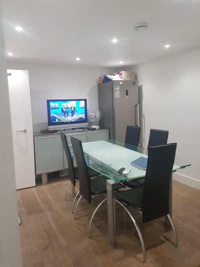 Newly REFURB house  - Bright Double Room Edgware.  Main Photo