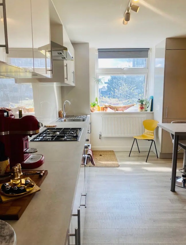 Great Double Room in Shepherds Bush  Main Photo