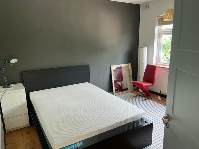 Large furnished double available in West Norwood Main Photo