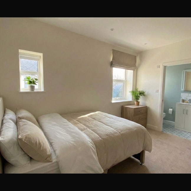 Stunning New Refurbishment Ensuite Rooms Main Photo