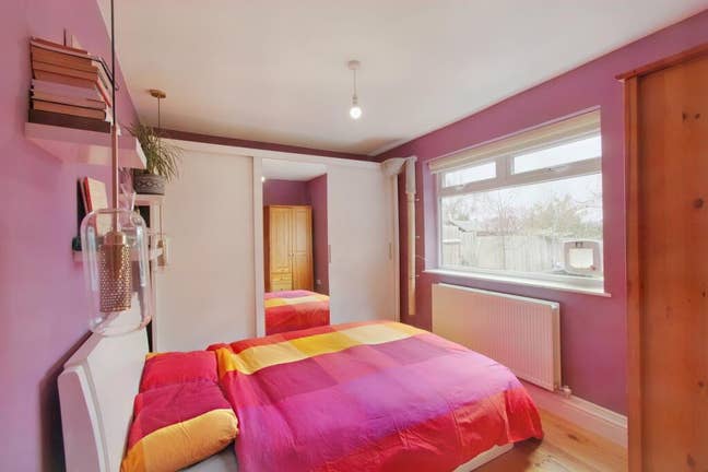 Large furnished double in bright garden flat Main Photo