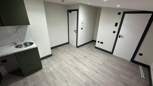 DSS-Studio Flat Available in Arsenal Islington N7 Main Photo