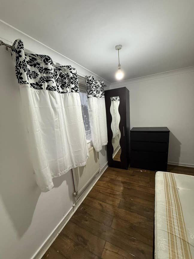 East Croydon train station 5 min Main Photo