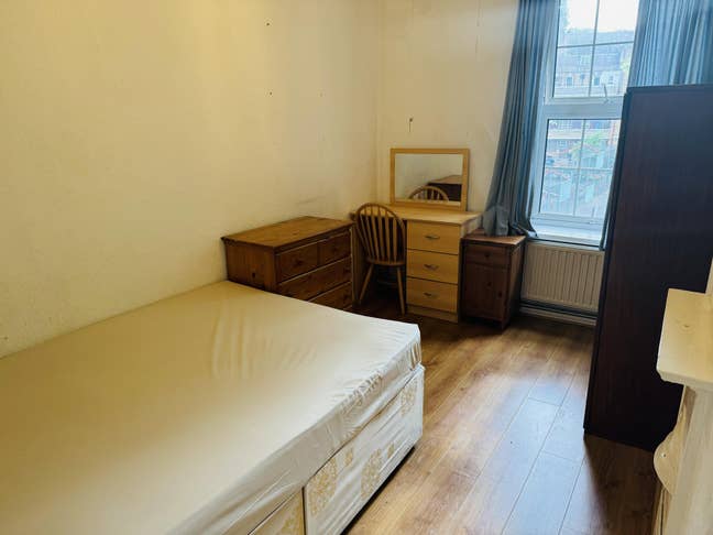 Lovely double room available 5Min to Whitechapel  Main Photo
