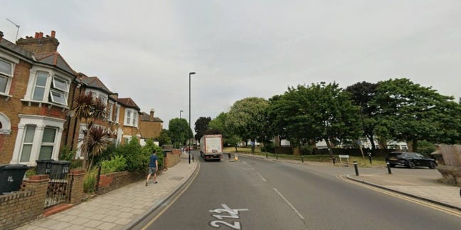 DSS - Studio Flat Available in Catford SE6 Main Photo