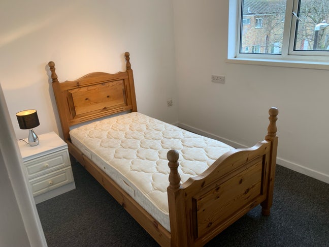 First floor bedroom  Main Photo