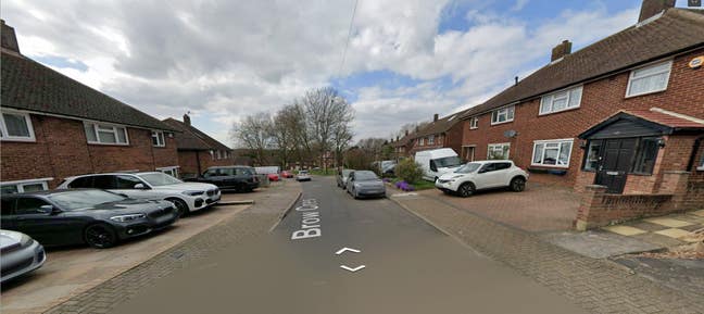 DSS-Studio Flat Available in Orpington Bromley BR5 Main Photo